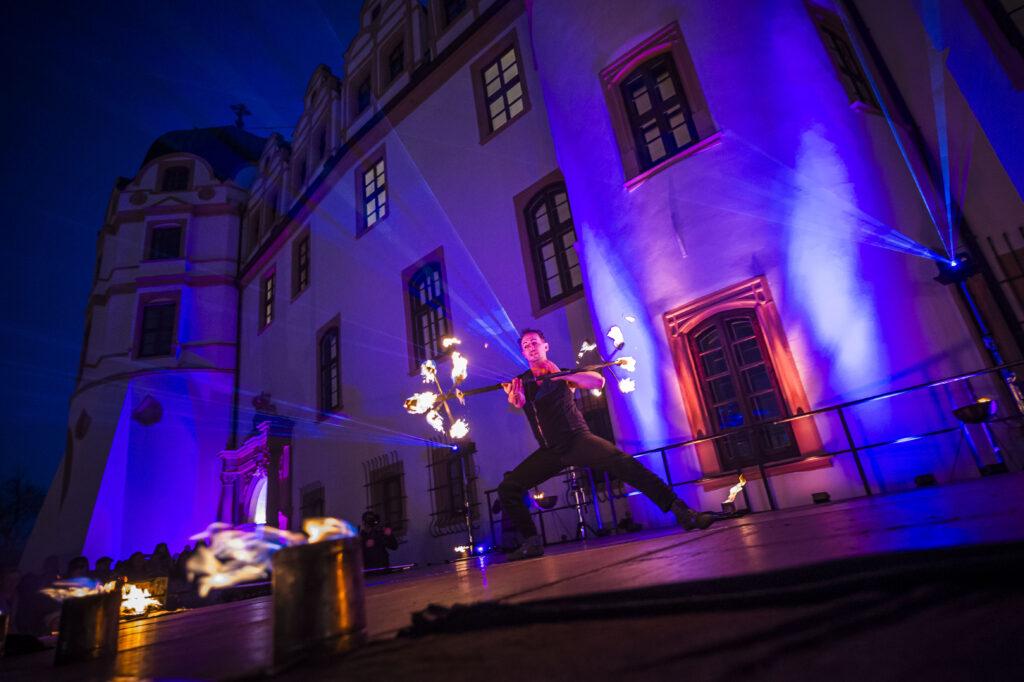 Feuer- und Lasershow zur "Nordlichter" im Schlosspark Celle